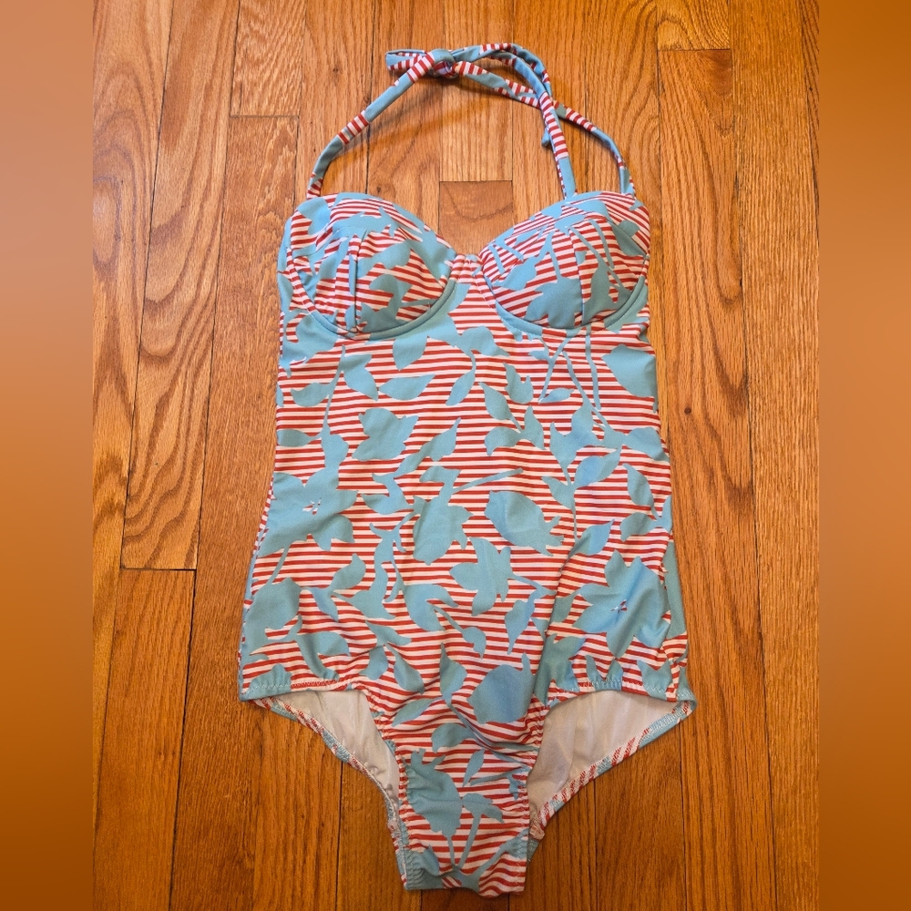 Oscar de la Renta Red and Blue Patterned Swimwear - Picture 1 of 7